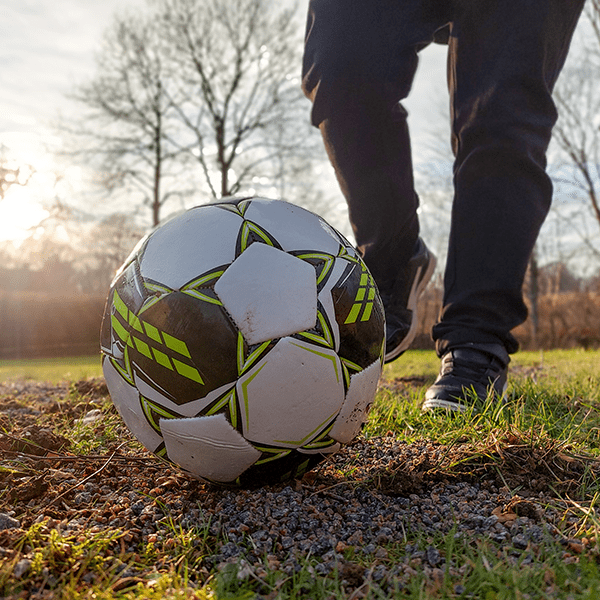 Sportlovsaktivitet spela fotboll